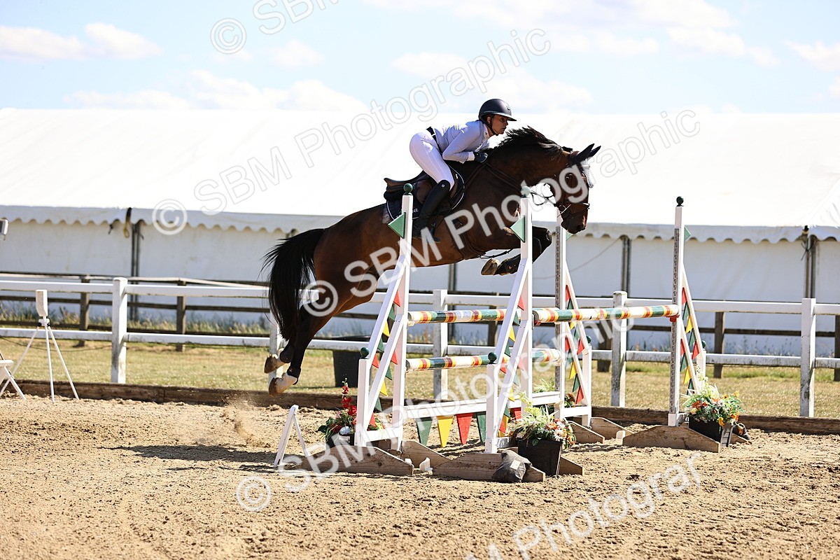 SBM_015382 - Class 16 - Senior foxhunter - 1.20m Open