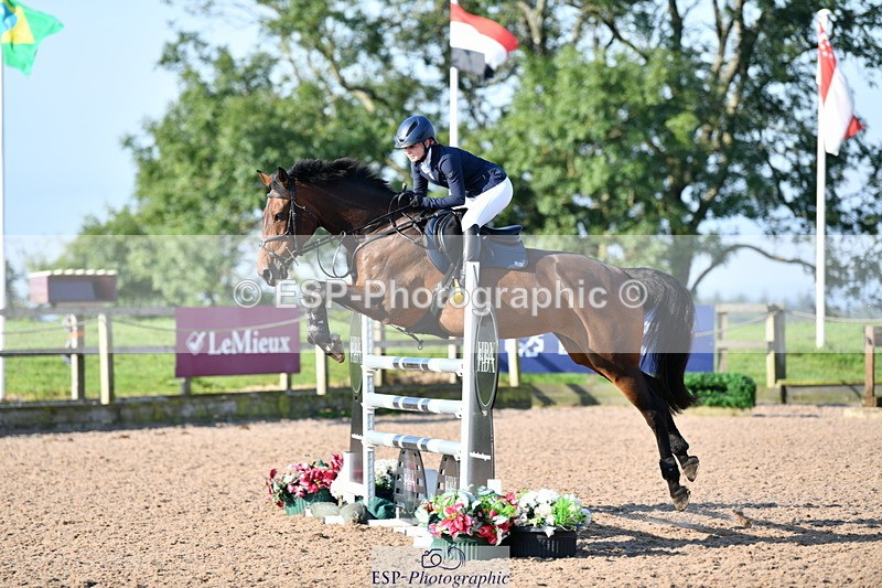 240915A-092100-08728 - Cls 25 Snr 1.20m Open