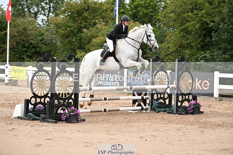 250727-093244-08838 - Cls 31 British Novice and 90cm