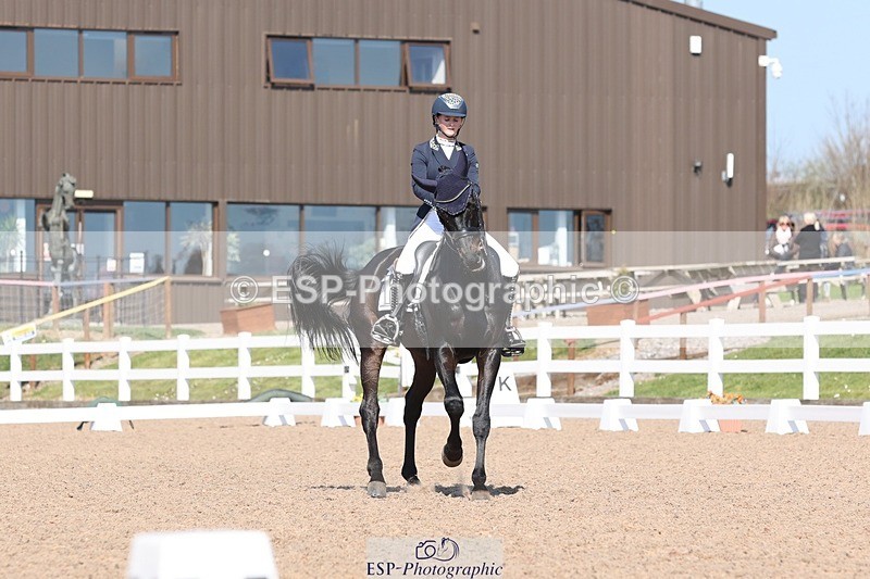 250405-145231-11489 - 069-India.Hamilton-Burnet-Kissingdale