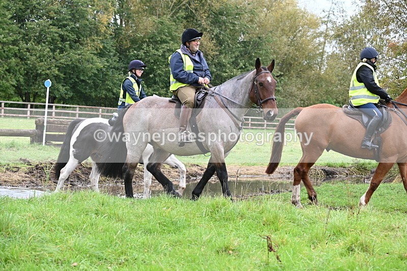 WJ6_6481 - Time at Photographer 12:41 to 13:05