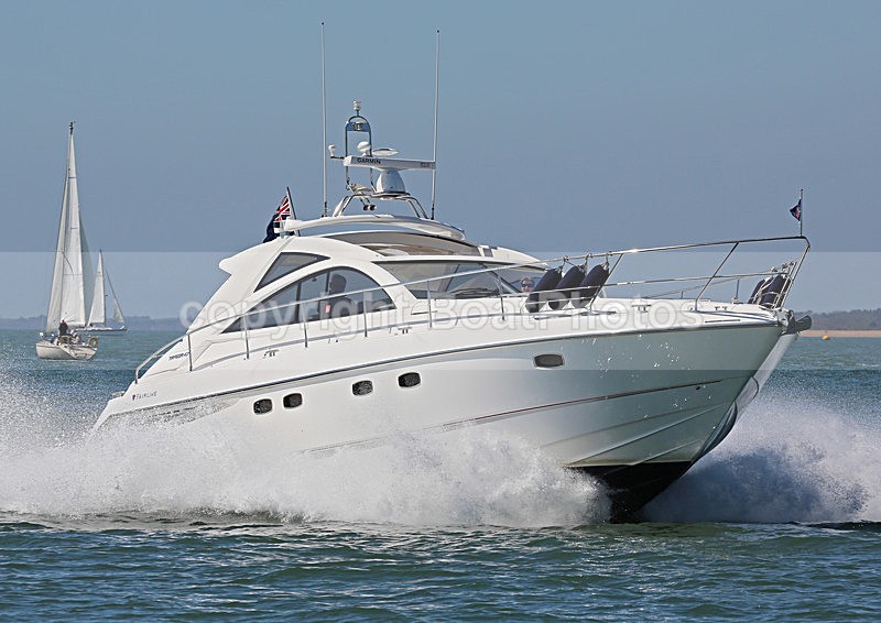 130420 FRAHARJO FAIRLINE TARGA 47 WT7A4572 - Motorboats - Hardtop