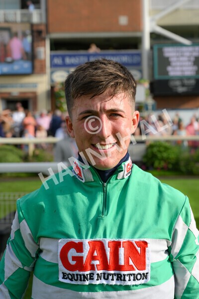 yr04092022r6-77 - Race 6 4.40pm Hanson Springs Stakes