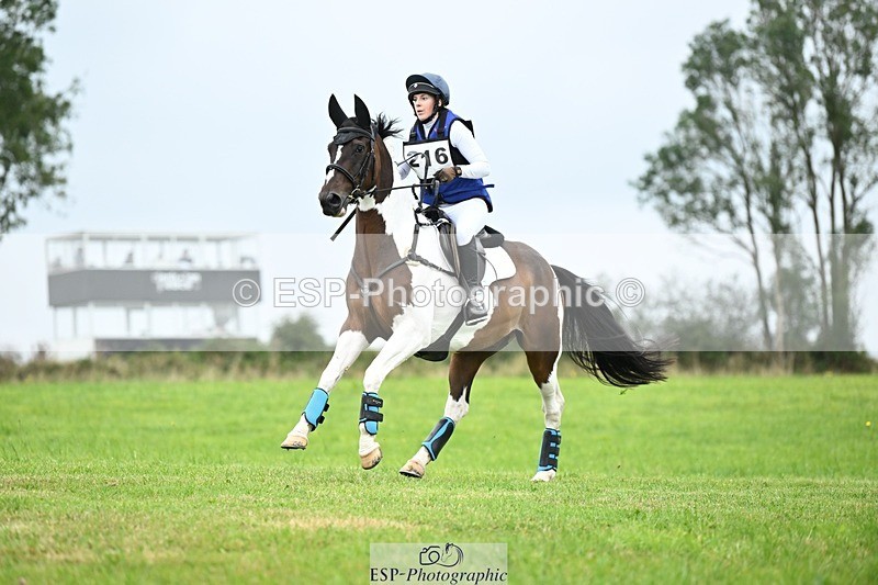 240831A-153800-04903 - 216-Becca.Midwinter-FIVALE.FULL.MONTY