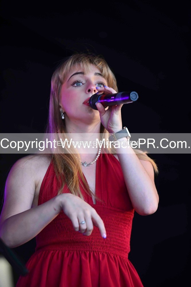 SH4_2215 - Lizzie Stanway