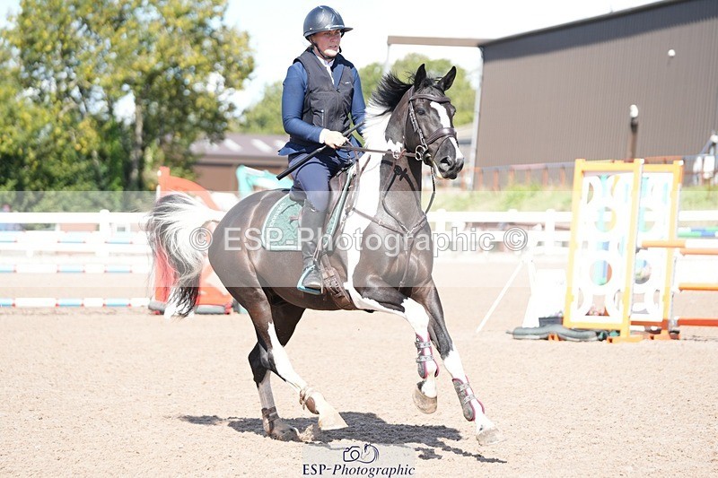 250912-140306-04857 - Cls 25 1.05m Amateur Quali