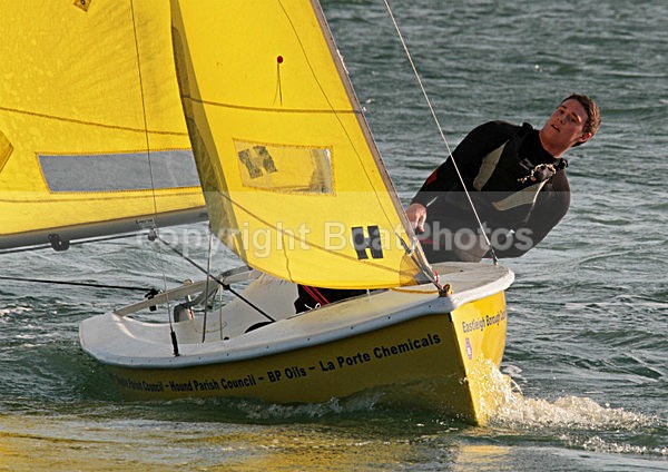 111022 ESSO F3711 IMG_0196 - Sailboats - monohull