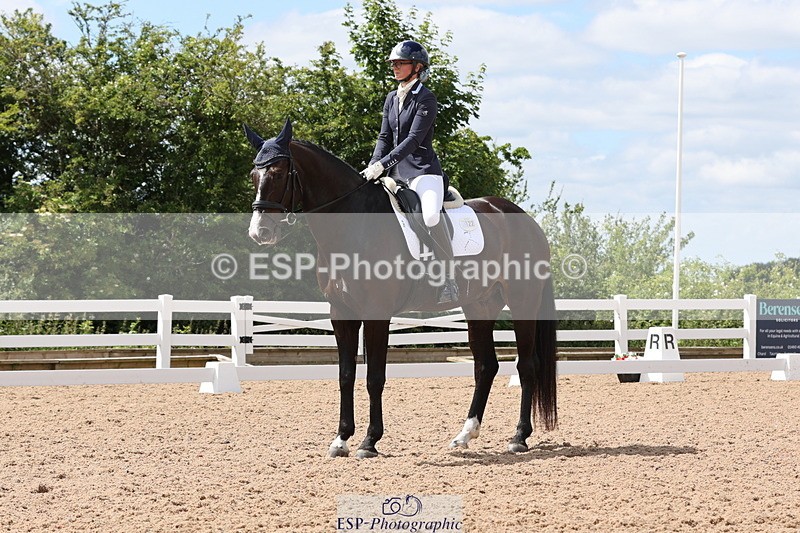 240622A-151707-14211 - Cls 33 BD Medium 73