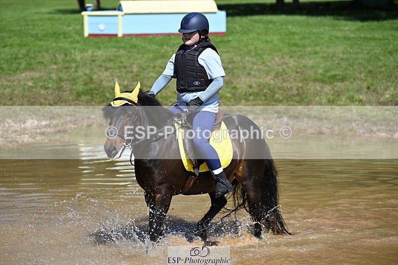 240728B-112116-00926 - Theo's Group XC