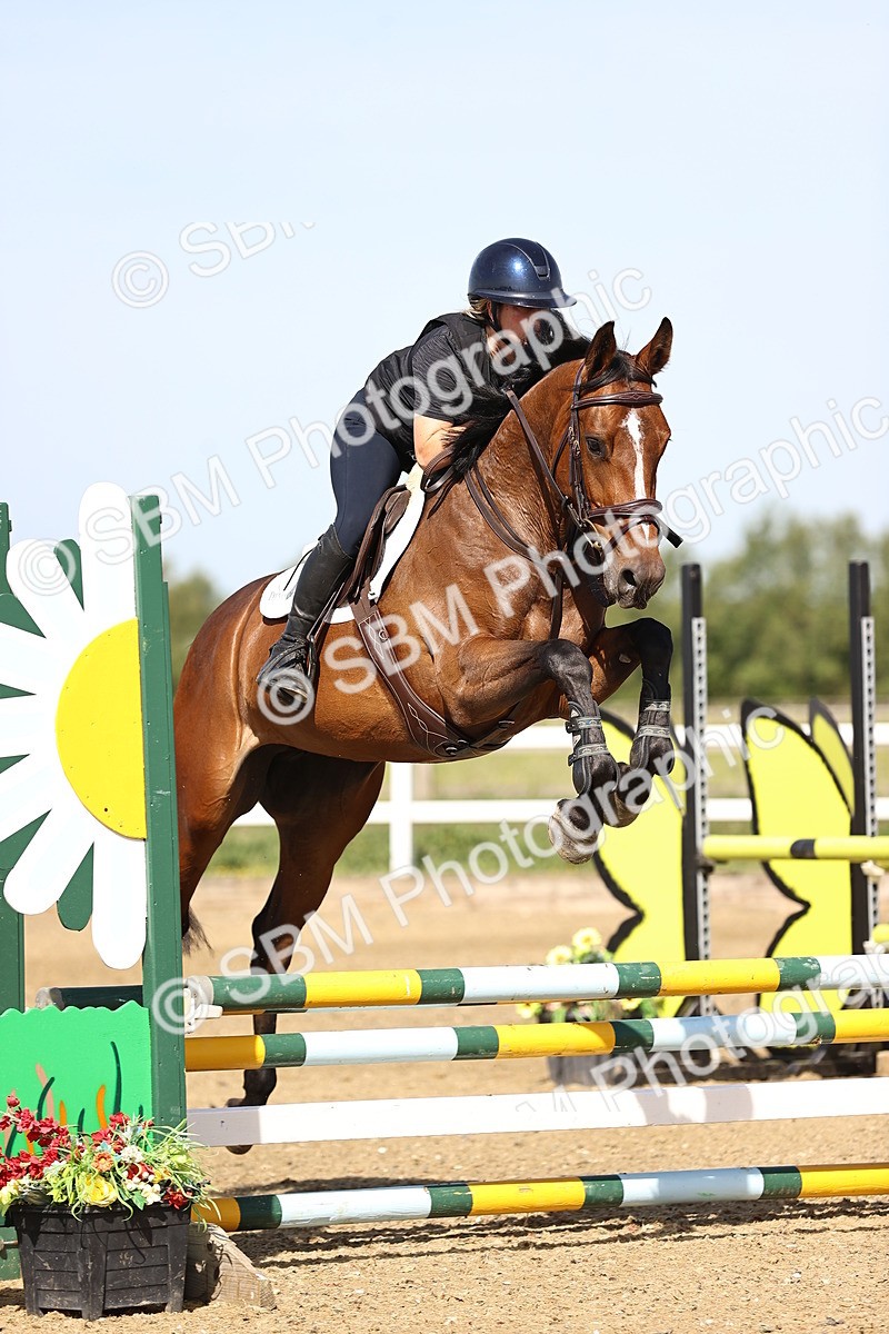 SBM_003467 - Class 8 - Clear Round