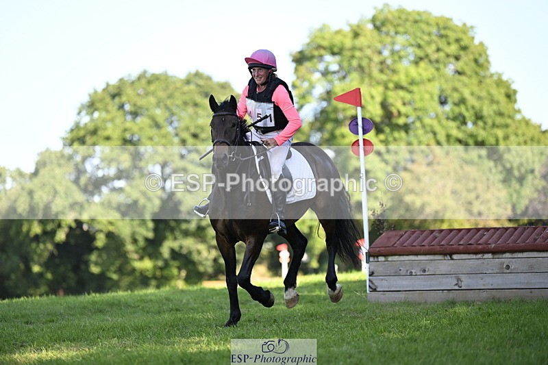 240811A-170934-06752 - 451-