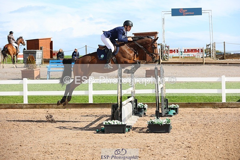 250913-141124-07281 - Cls 25 1.05m Amateur Quali