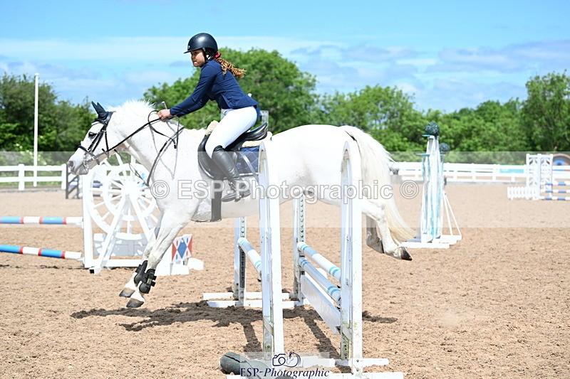 240609A-115927-04382 - Cls 23 Pony Intro 70cm