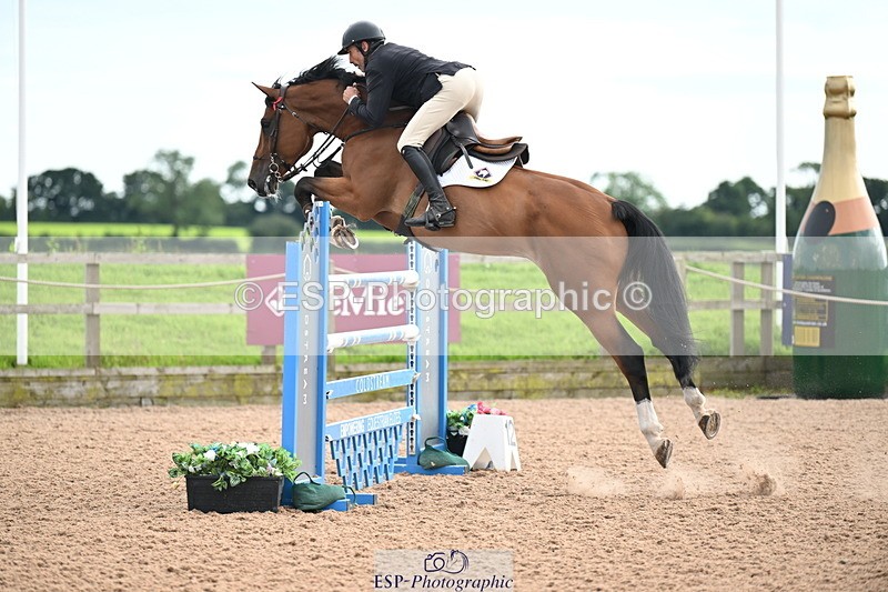 240727A-180741-07233 - Cls 19 National 1.30m Open