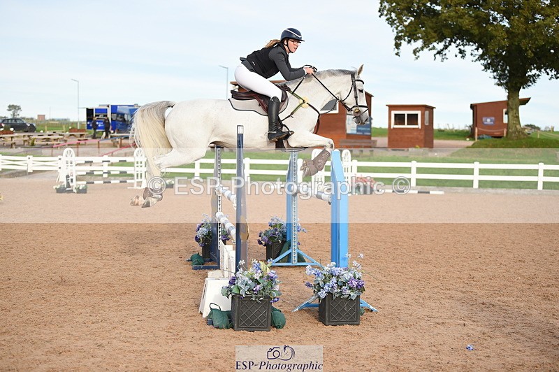 231015A-164008-09356 - Cls 27 1.10m Amateur Q 2nd R