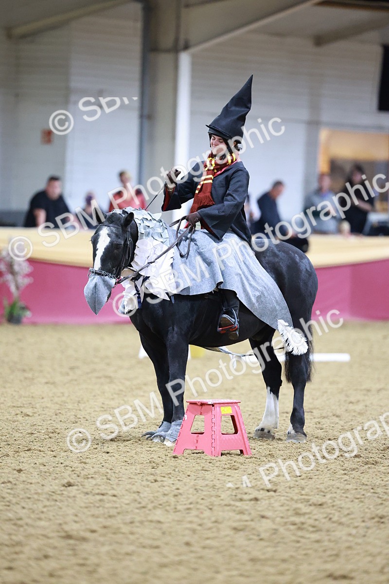 SBM_10232 - Class 62 - Strictly Fancy Dress-Age