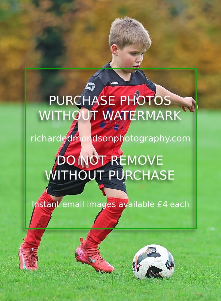 533A3002 - Kendal Utd U8's vs Sedbergh Wanderers Juniors U8 (8/11/25)