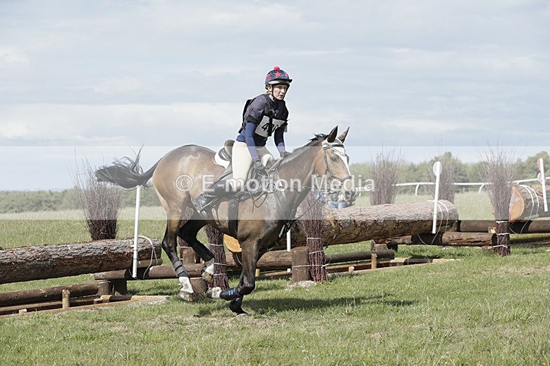 BVHT 140517  NXC -586 - Class 2 XC Novice 14/05/17