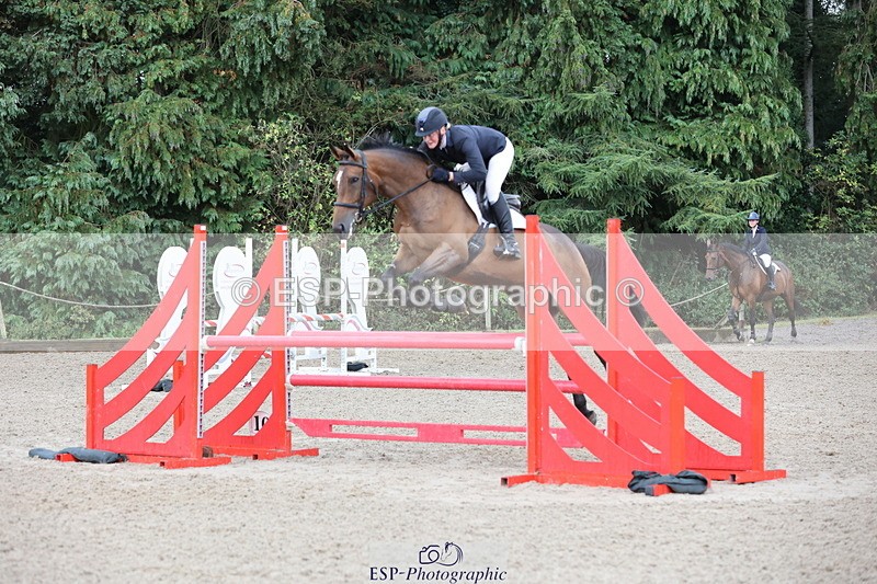 250831A-131003-10262 - Cls 42 Snr 1m Grand Prix