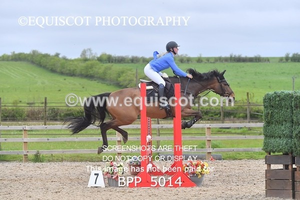 BPP_5014 - CLASS 24 SUN Senior BritiNovice/ 90cm Open