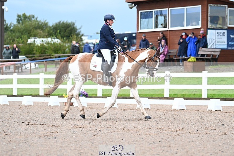 250907-104047-06950 - 016-Sarah.canningJohnny.Knoxville