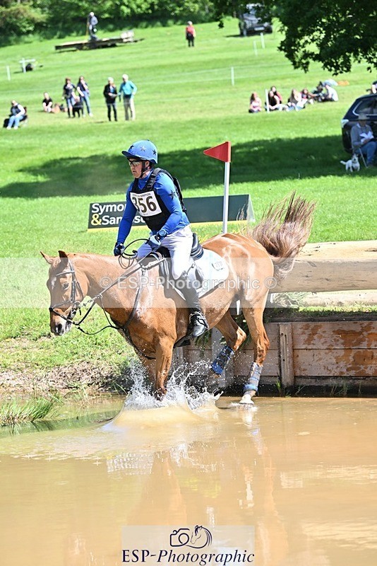 240525-113209-12751 - 356-CREEVAGHSTABLES_IFICUDIWUD-Tim_Cheffings