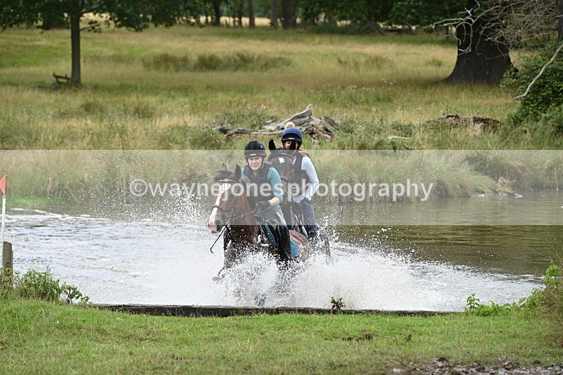 WJ7_3893 - Time at Water 12:52 to 13:22