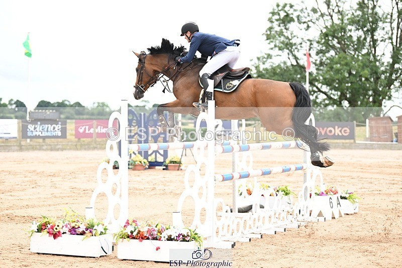 250717-122718-04949 - Cls 17, 1 Star Gold Tour