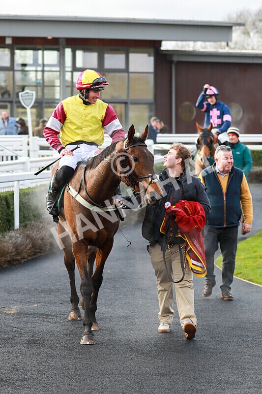 220125-Race 1-Siberian Star-3463 - Race 1