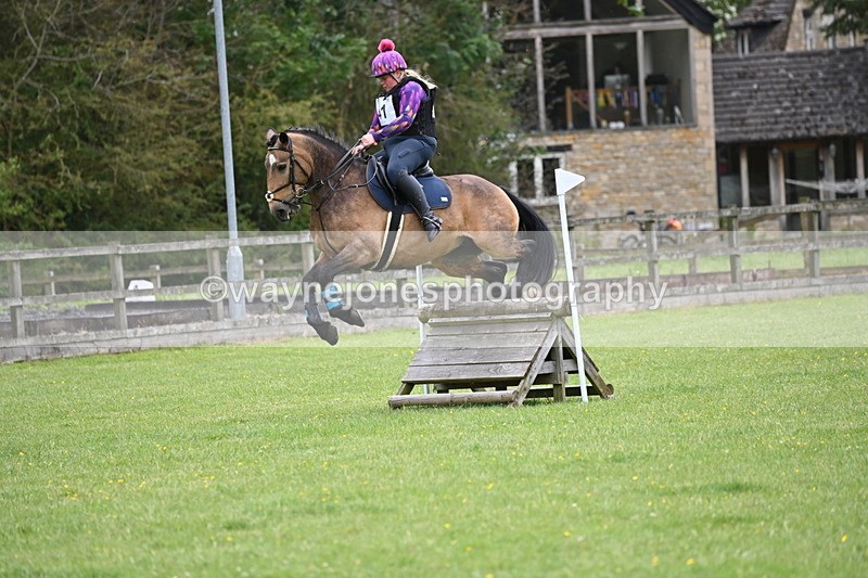 WJ6_3915 - Class 6 80cm