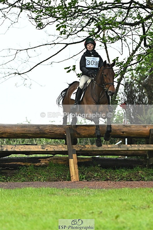 250418-162355-07167 - 309-Georgina.Ewell-LASAIRFHIONA