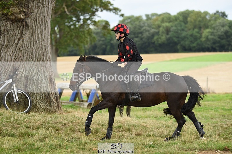 230817-143922-02201 - Kay's 2nd Group - XC