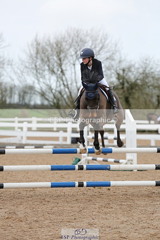 240211A-110355-02330 - Cls 4 Pony Discovery & 90cm Open