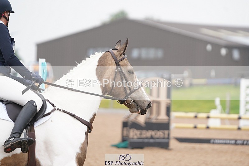 240901A-142752-10033 - 568-Chloe.Robinson-BRACKENSPA'S.KEEP.A.SECRET