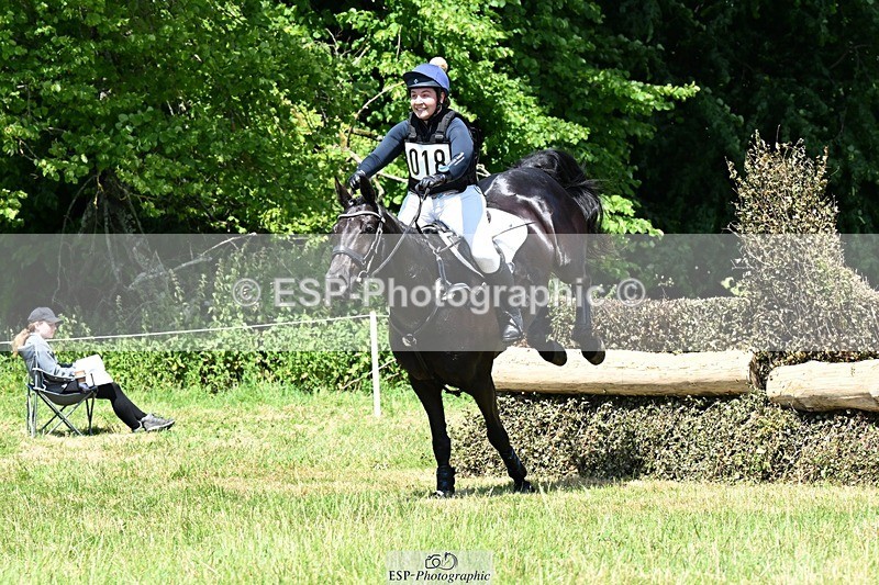 240629X-125130-2771 - 018-Annastasia_Cross-KENNDALE