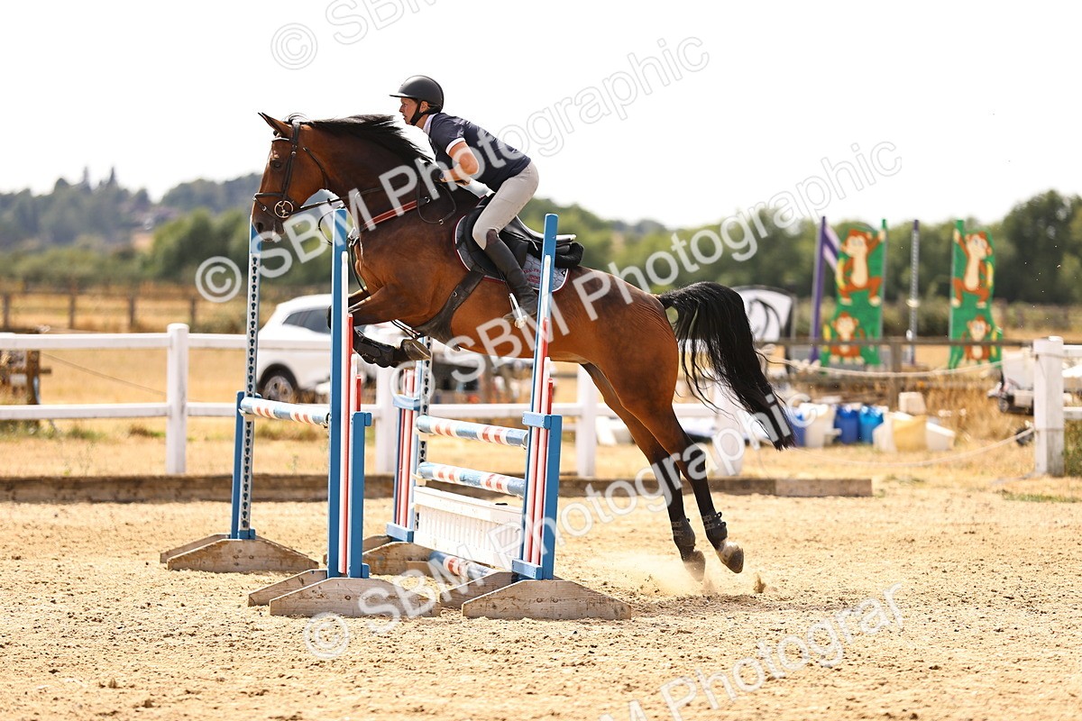 SBM_001213 - Class 4 - Senior Discovery - 1.00m Open