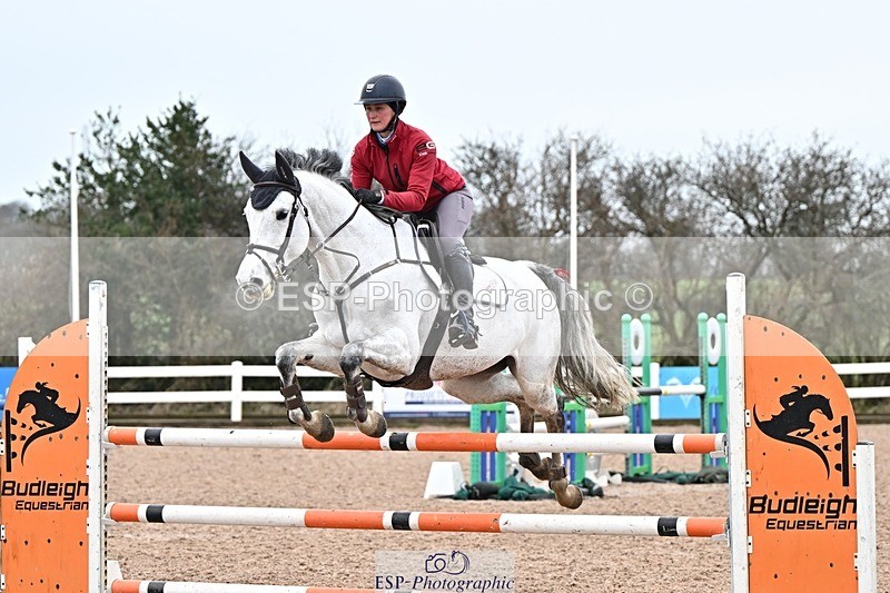 250129-121619-00326 - Cls 04 Snr Newc & 11.0m Open