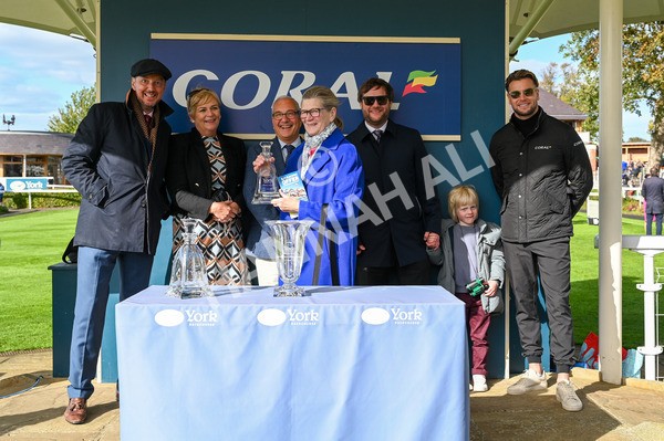 141023-Race 1-Purosangue-8767 - Race 1 1.15pm Coral Rockingham Stakes