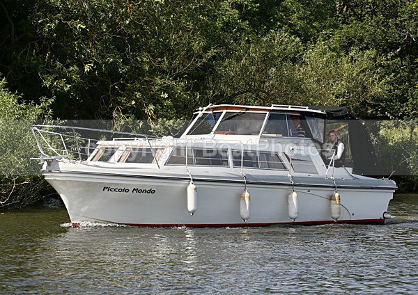 120701 PICCOLO MONDO WT7A4059 - HENLEY ROYAL REGATTA - Sunday 1st July 2012