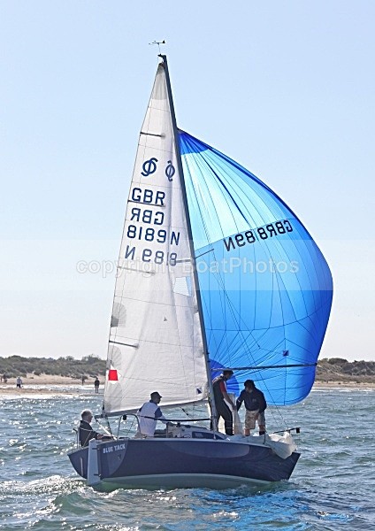 090530 BLUE TACK IMG_6532 - Sailboats - monohull