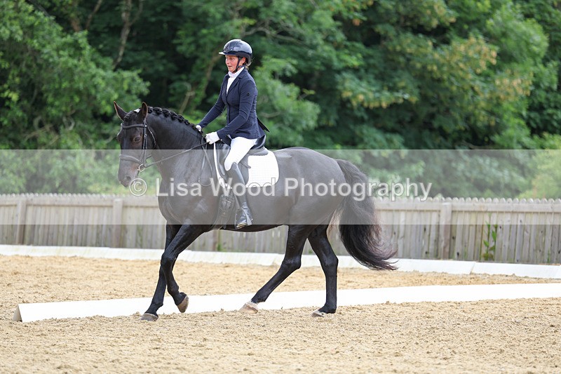 3E7A0527 - Class 5: Novice 1 2024 Section A