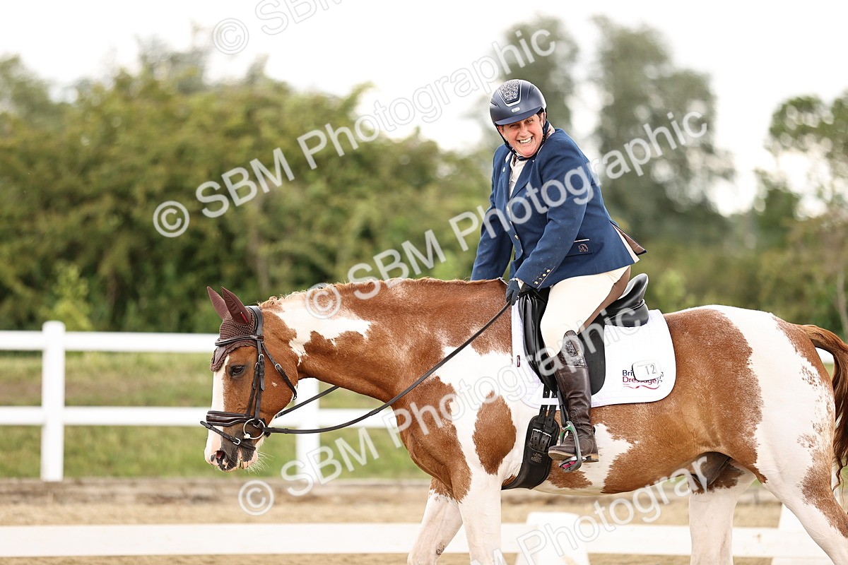 SBM_001964 - Class 2 - Novice 4 - 10.36-11.39
