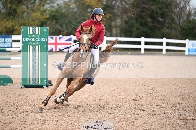 251105-141053-00802 - Cls 06 Fox & 1.20m