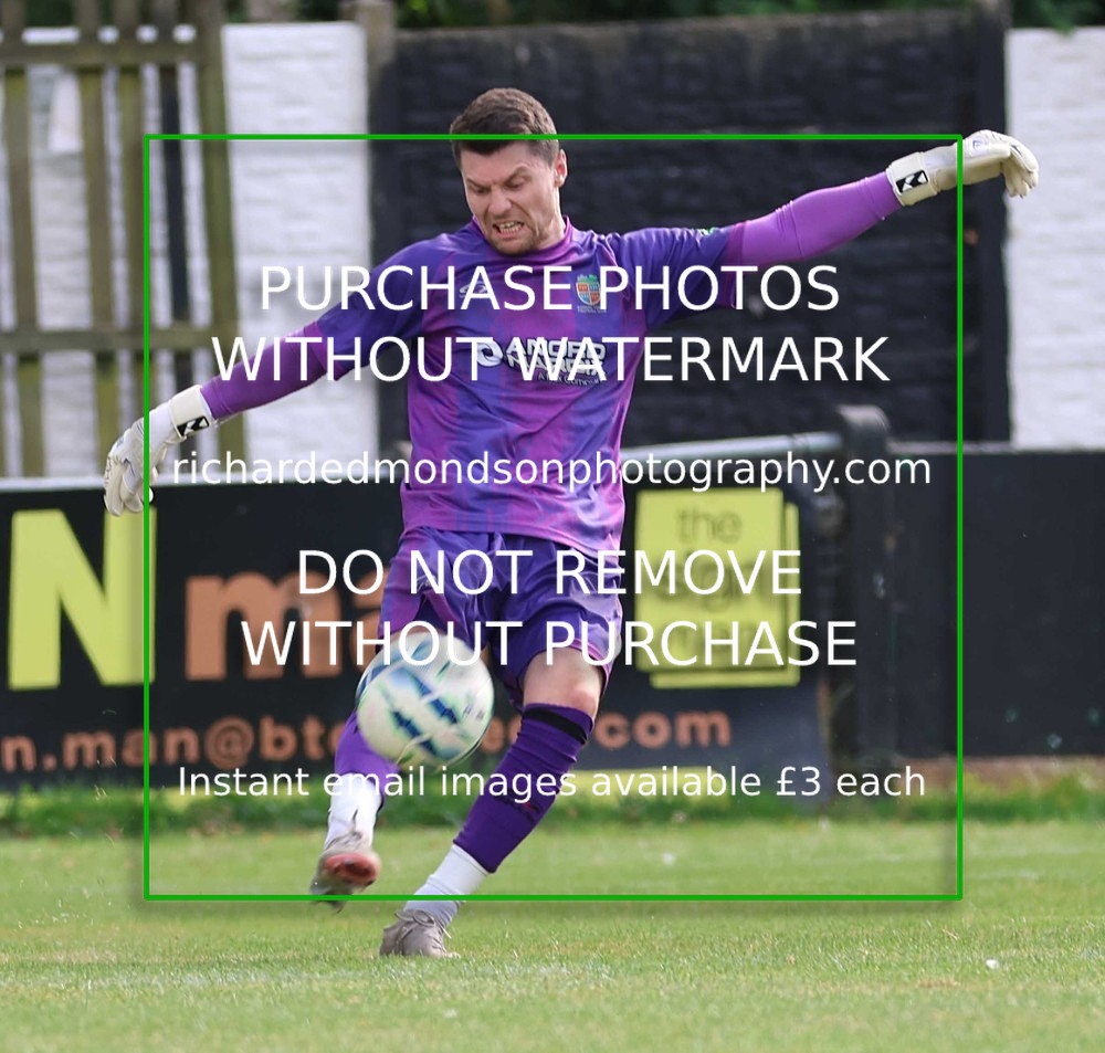 533A6093 - Kendal Town vs Steeton (15/8/26)