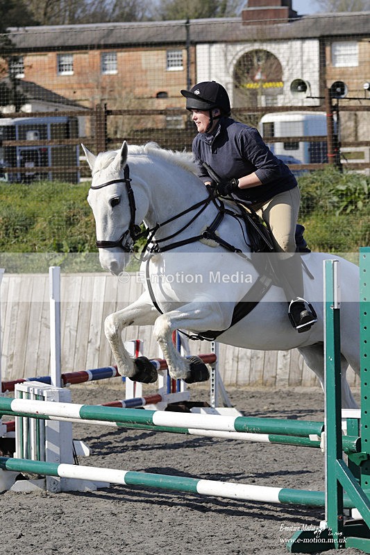 _EST0353 - Bourne Valley Riding Club Winter Showjumping 27/03/22