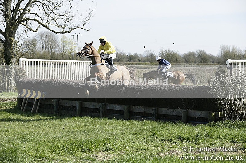 PtP 250317 127 - V.W.H. Hunt Point-to-Point Siddington 25/03/17