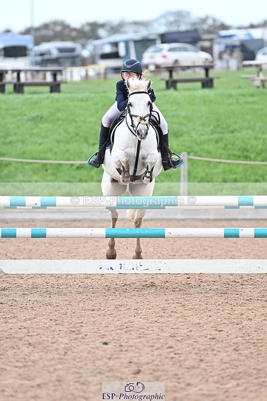 231029A-135741-03647 - Springboard 128cm & 138cm