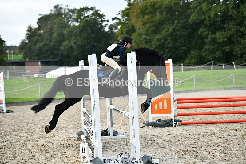 251004A-162657-02068 - Classes 10 & 11 80cm