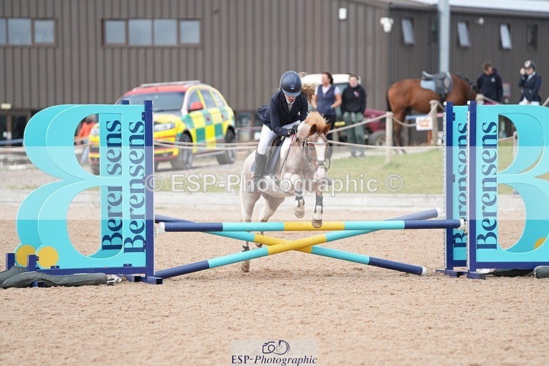 250902-160616-00256 - 60cm