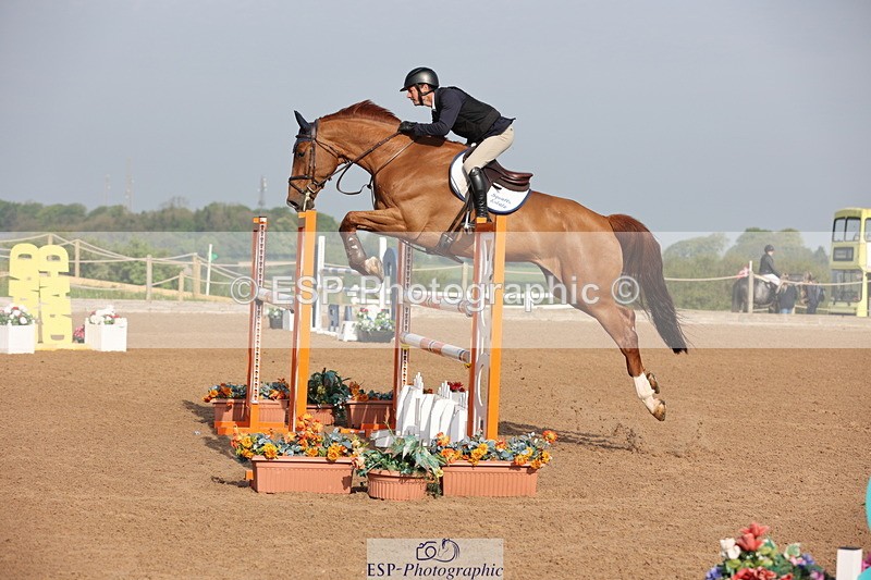 240511A-084229-10730 - Cls 32 Foxhunter